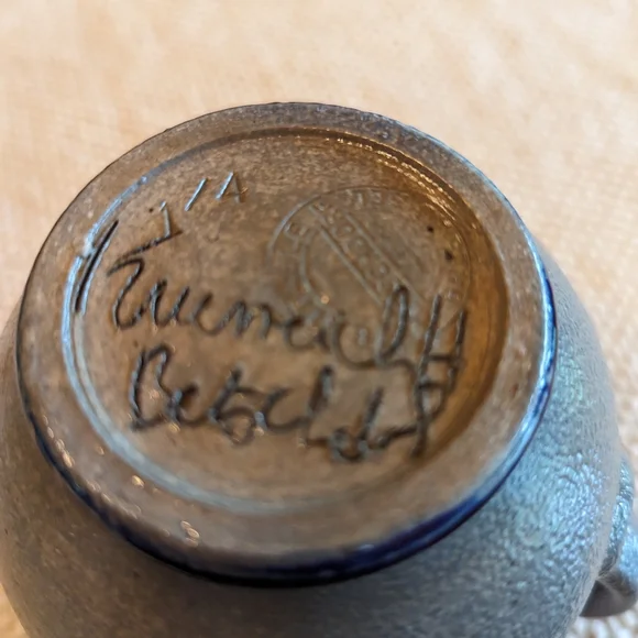 Vintage Alsace pottery pitcher - Picture 7 of 9